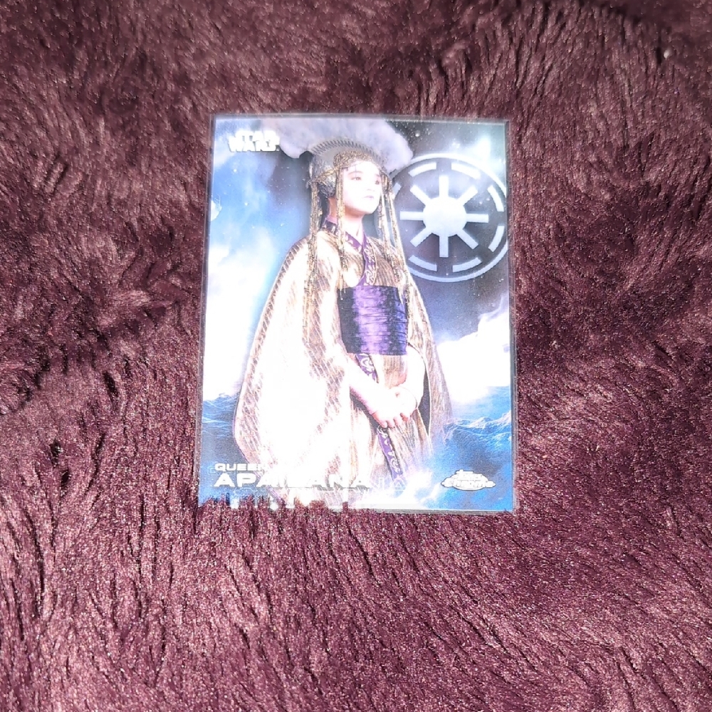 2$ Add On⭐2025 Topps Chrome STAR WARS Queen Apailana Base Card